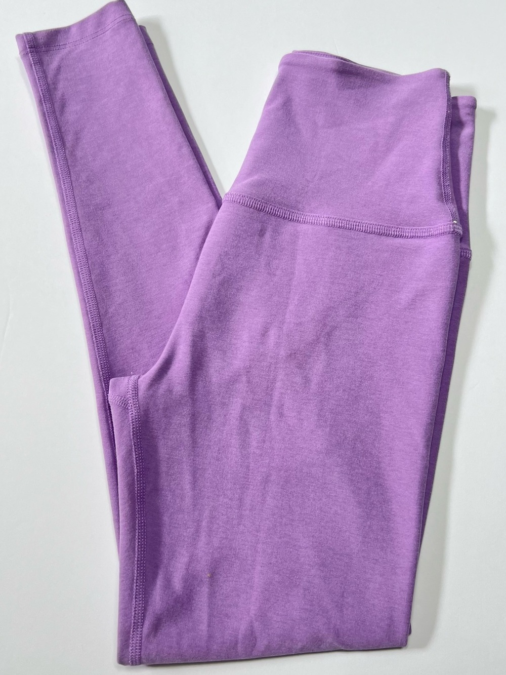 Beyond Yoga Lavender Purple High Waisted Leggings Size Small